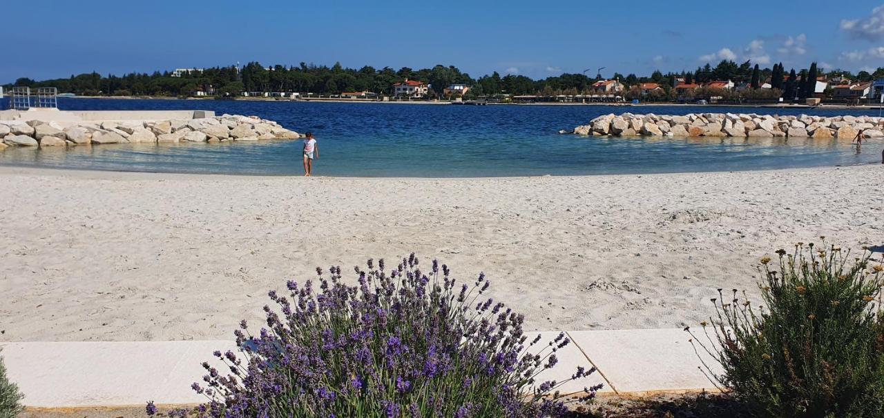 Luxury New !!! Apartment One And Only With Terrace & Free Bikes Poreč Exterior foto